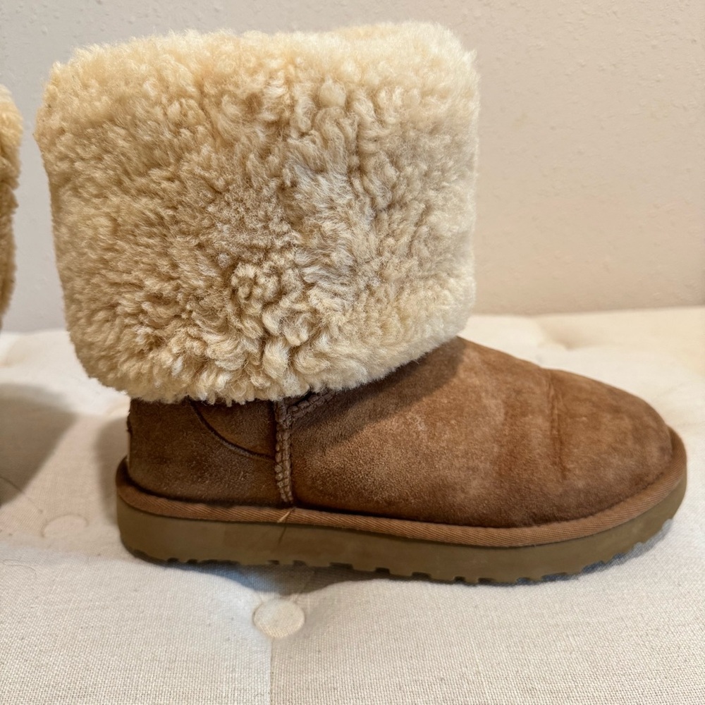 UGG Classic Tall Brown Boots 8 - Picture 10 of 14